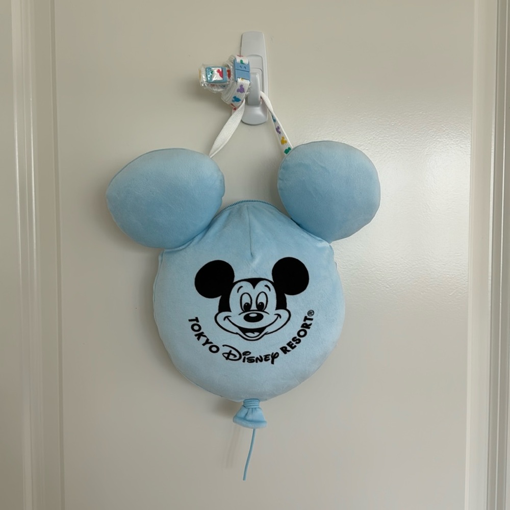 Exclusive Tokyo Disney Mickey Mouse Blue Balloon Soft Plush Crossbody Purse